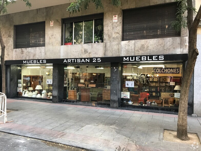 Immeuble residentiel dans Madrid, Madrid à vendre - Photo intérieure – Image 1 sur 1