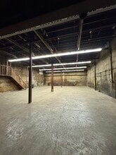 60 E 5th Ave, Vancouver, BC à louer Photo de l’immeuble– Image 2 sur 7