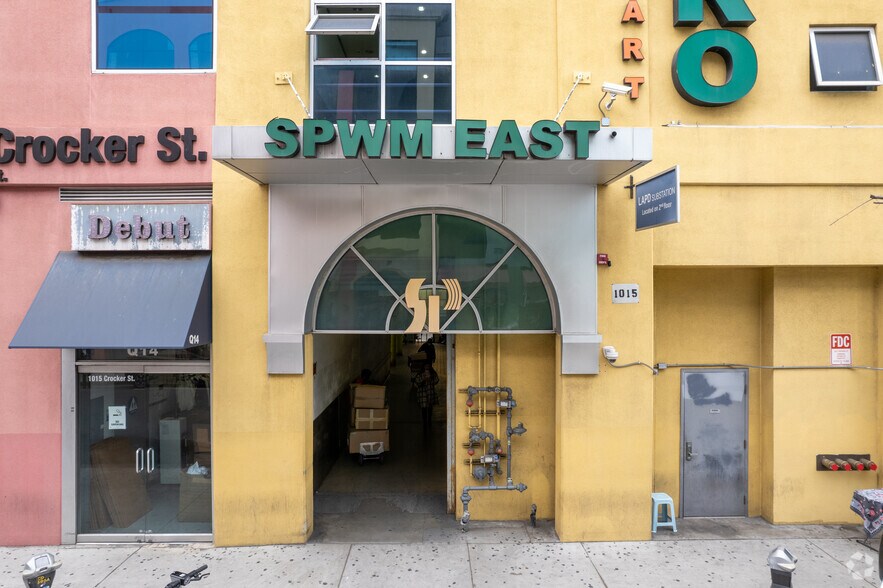 1015 Crocker St, Los Angeles, CA à vendre - Photo de l’immeuble – Image 3 sur 75