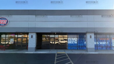 1932-1966 W Retail Ln, Ozark, MO à louer Photo intérieure– Image 1 sur 10