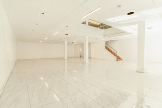 434-438 Grant Ave, San Francisco, CA à louer Photo intérieure– Image 1 sur 15