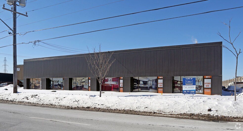 114 Norfinch Dr, Toronto, ON à louer - Photo de l’immeuble – Image 3 sur 5