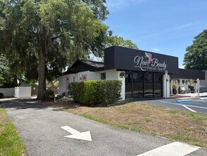 264 E Altamonte Dr, Altamonte Springs, FL à louer Photo intérieure– Image 2 sur 11