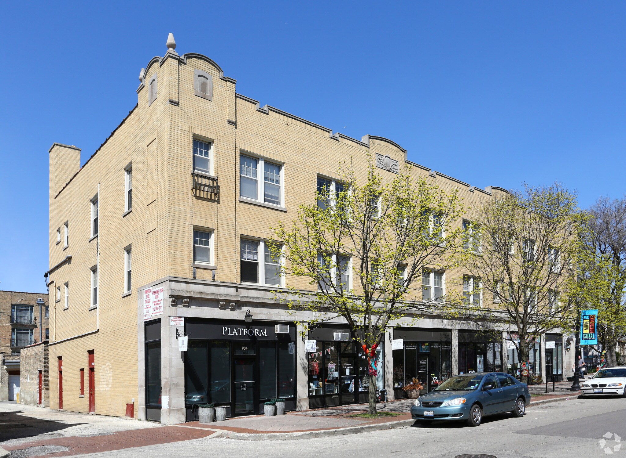 904-914 Sherman Ave, Evanston, IL à louer Photo principale– Image 1 sur 10