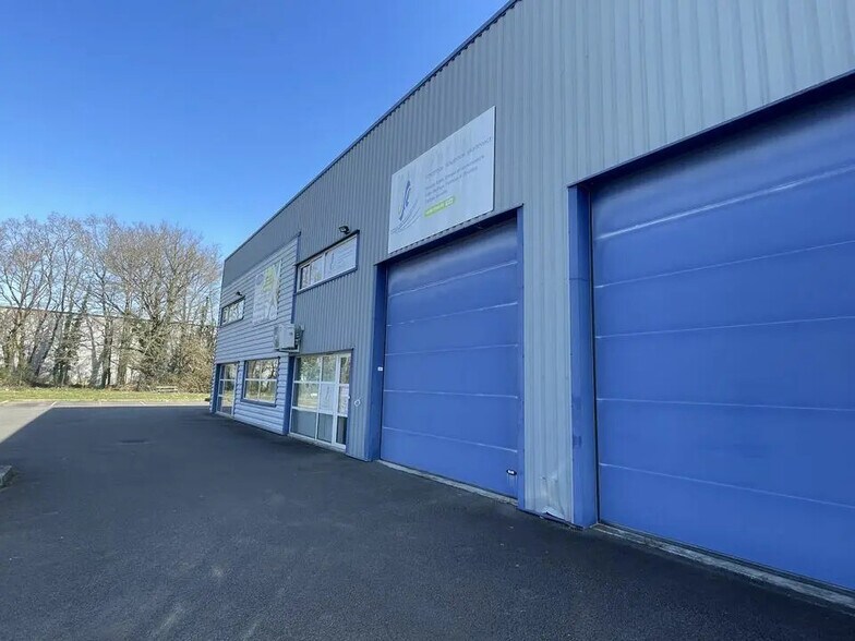 Industriel/Logistique dans Treillières à louer - Photo de l’immeuble – Image 1 sur 8