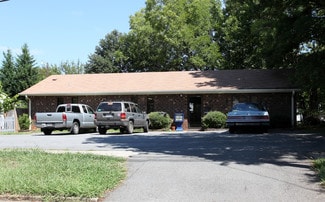 Plus de détails pour 302 W Graham St, Mebane, NC - Bureau/Local commercial à louer