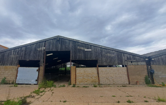 Plus de détails pour Northampton Rd, Newport Pagnell - Industriel/Logistique à louer