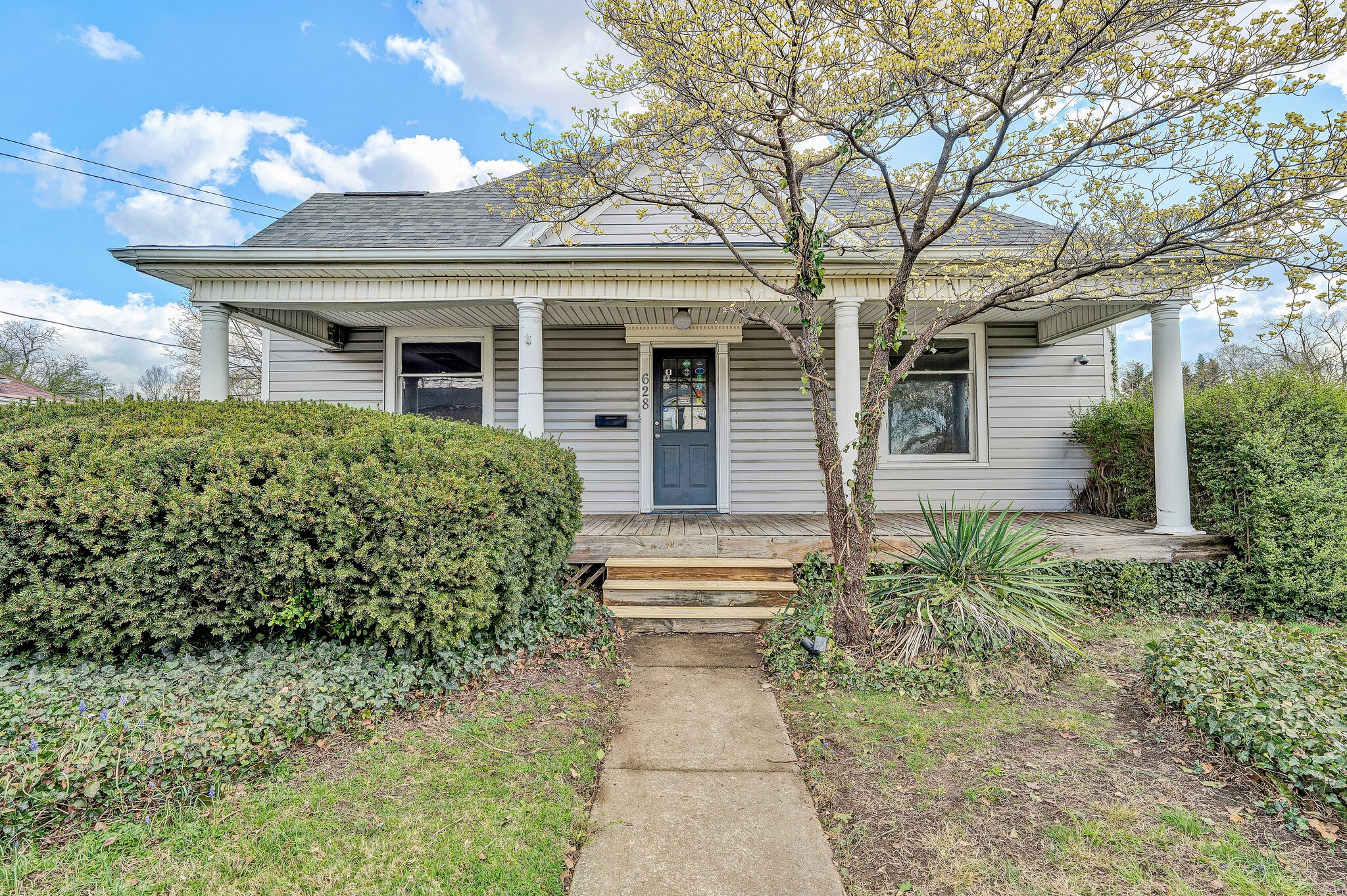 628 S Colorado St, Salem, VA à vendre Photo de l’immeuble– Image 1 sur 36