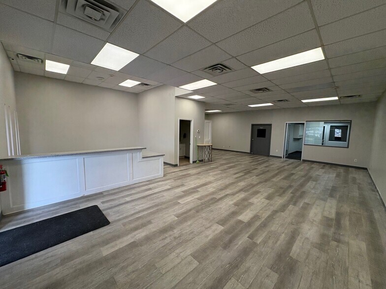 7450 E 46th St, Tulsa, OK à louer - Photo de l’immeuble – Image 3 sur 10