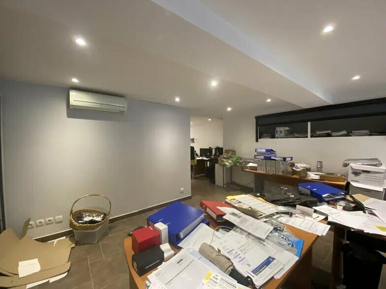 Local commercial dans Nice à louer - Photo de l’immeuble – Image 2 sur 5