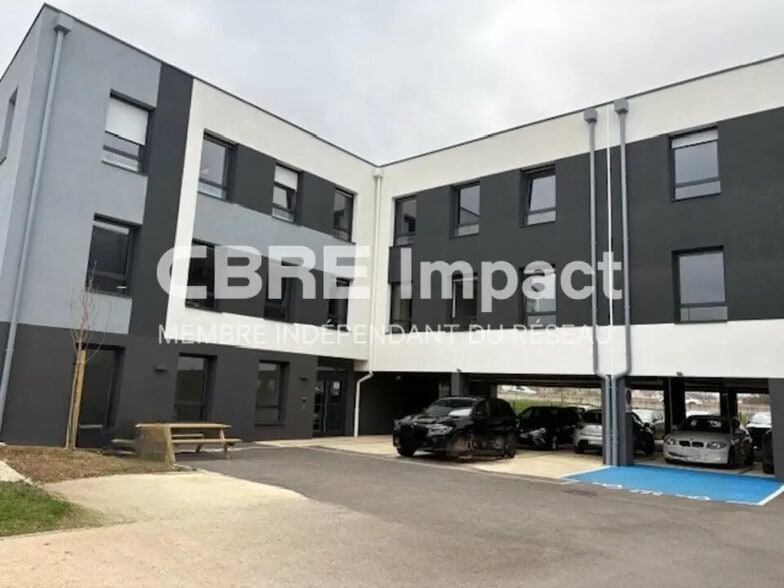 8 Rue Du Rompot, Fontaine-lès-Dijon à louer - Photo de l’immeuble – Image 1 sur 8