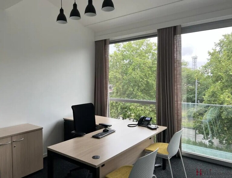 Bureau dans Rouen à louer - Photo de l’immeuble – Image 3 sur 10