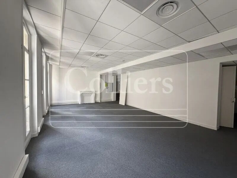 Bureau dans Marseille à louer Photo de l’immeuble– Image 1 sur 12