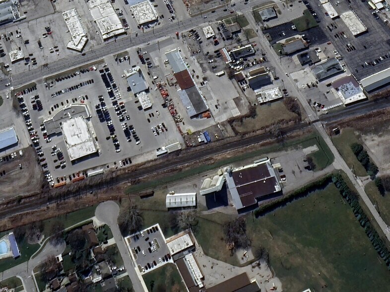 291-303 Merritt Ave, Chatham, ON à vendre - Photo de la ville – Image 1 sur 2