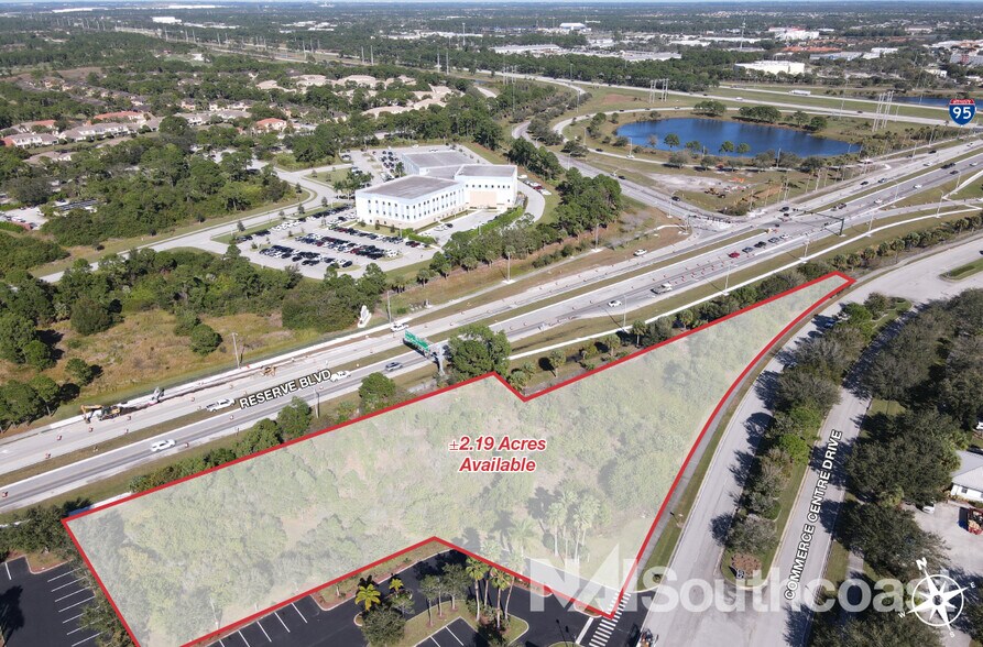 8540 Commerce Centre Drive Dr, Port Saint Lucie, FL à vendre - Aérien – Image 1 sur 7