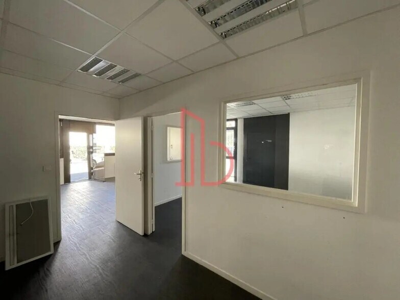 Bureau dans Talence à louer - Photo de l’immeuble – Image 3 sur 6