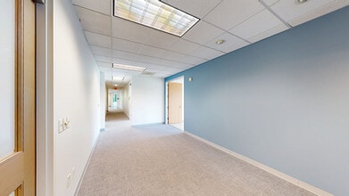 1520 E Franklin St, Chapel Hill, NC à louer Numérisation 3D Matterport– Image 2 sur 21