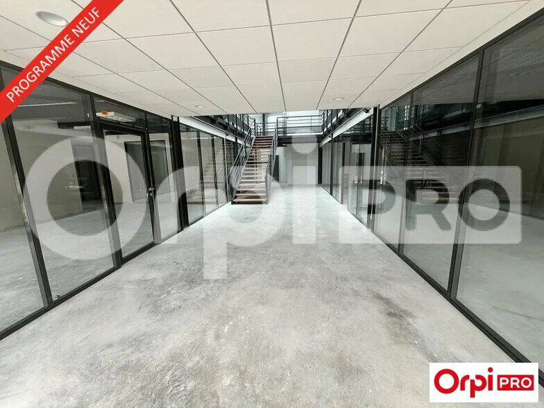 Bureau dans Villard-de-Lans à louer - Photo intérieure – Image 1 sur 8