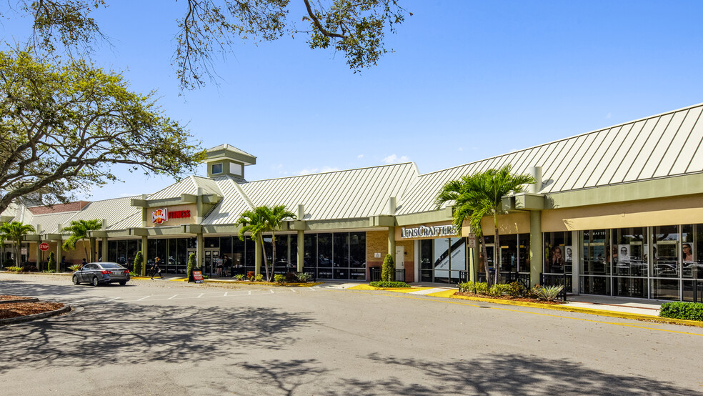 750-950 N University Dr, Coral Springs, FL à vendre - Photo de l’immeuble – Image 3 sur 8