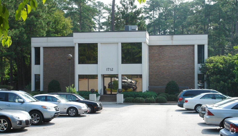 1712 St Julian Pl, Columbia, SC à louer - Photo de l’immeuble – Image 2 sur 4