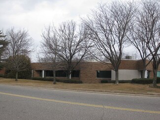 Plus de détails pour 8400 New Horizons Blvd, Amityville, NY - Bureau à louer