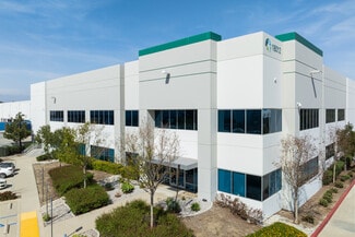 Plus de détails pour 18012 Slover Ave, Bloomington, CA - Industriel/Logistique à louer