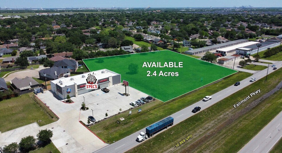 10505 W Fairmont Pky, La Porte, TX à vendre - Photo de l’immeuble – Image 2 sur 5