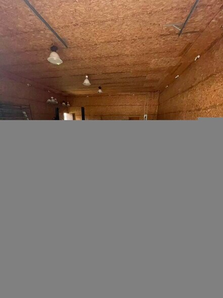 2912 E 15th Rd, Ottawa, IL à louer - Photo de l’immeuble – Image 3 sur 3