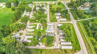 Plus de détails pour 3 D St, Lexington, IL - Logement à vendre