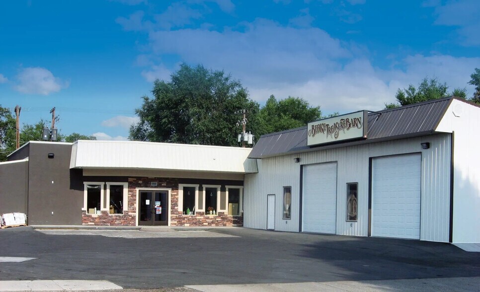 1558 Normal Ave, Burley, ID à vendre - Photo principale – Image 2 sur 9