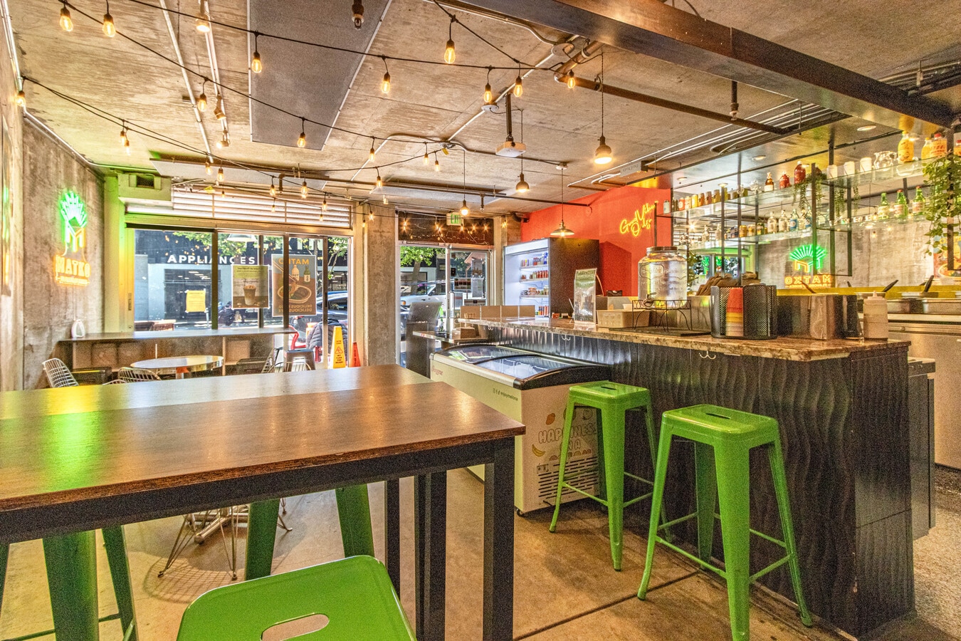 736 Valencia St, San Francisco, CA 94110 - Lot 736 - - Photo intérieure - Image 1 of 10