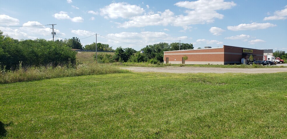 V L Old US 31, South Bend, IN à vendre - Photo de l’immeuble – Image 2 sur 7