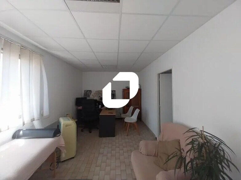 Bureau dans Montpellier à vendre - Photo de l’immeuble – Image 2 sur 4
