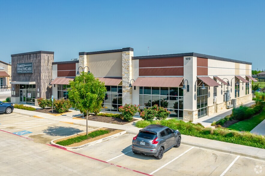 1610 Commons Cir, Argyle, TX à louer - Photo principale – Image 1 sur 4