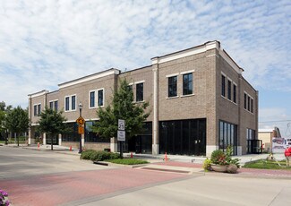 Plus de détails pour 409 N Oak St, Roanoke, TX - Local commercial à vendre