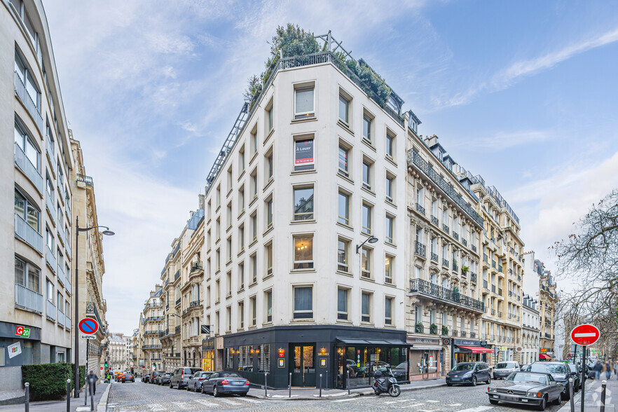 Bureau dans Paris à louer - Photo principale – Image 1 sur 5