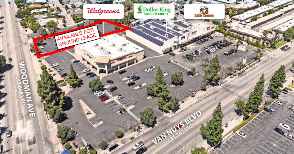 9750 Woodman Ave, Arleta, CA à louer - Photo de l’immeuble – Image 1 sur 4