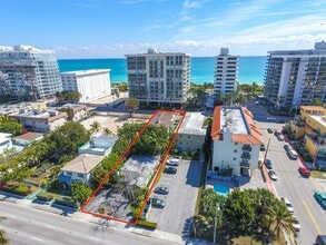 8918 Collins Ave, Surfside, FL - VUE AÉRIENNE  vue de carte - Image1