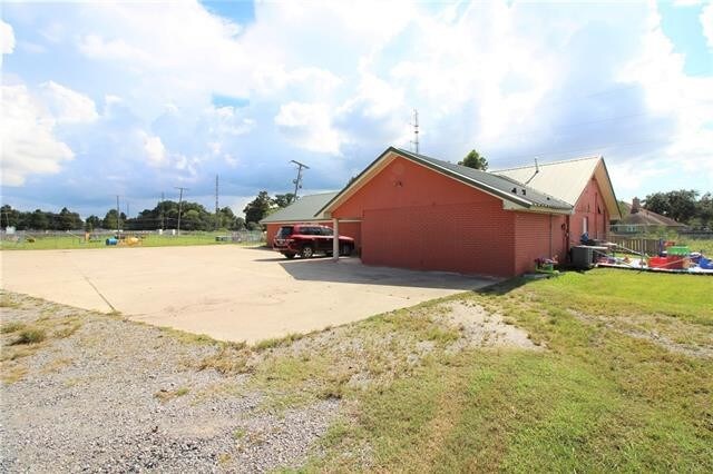 202 Woodland Hwy, Belle Chasse, LA à vendre - Autre – Image 2 sur 22
