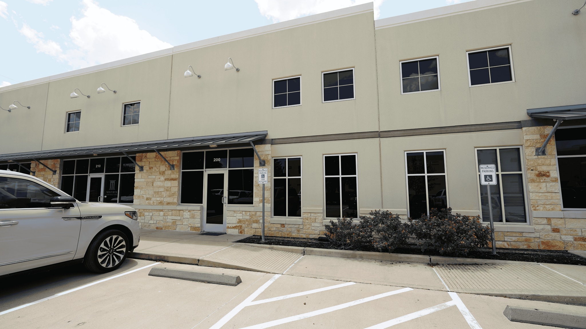 1811 First Oaks St, Richmond, TX à louer Photo intérieure– Image 1 sur 8