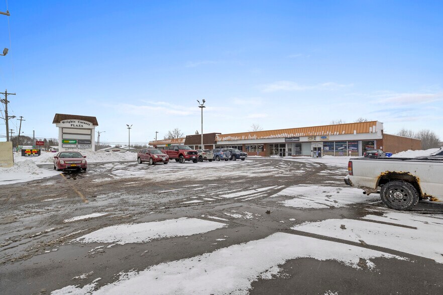 Rtes 104, Lockport, NY à louer - Photo de l’immeuble – Image 3 sur 13