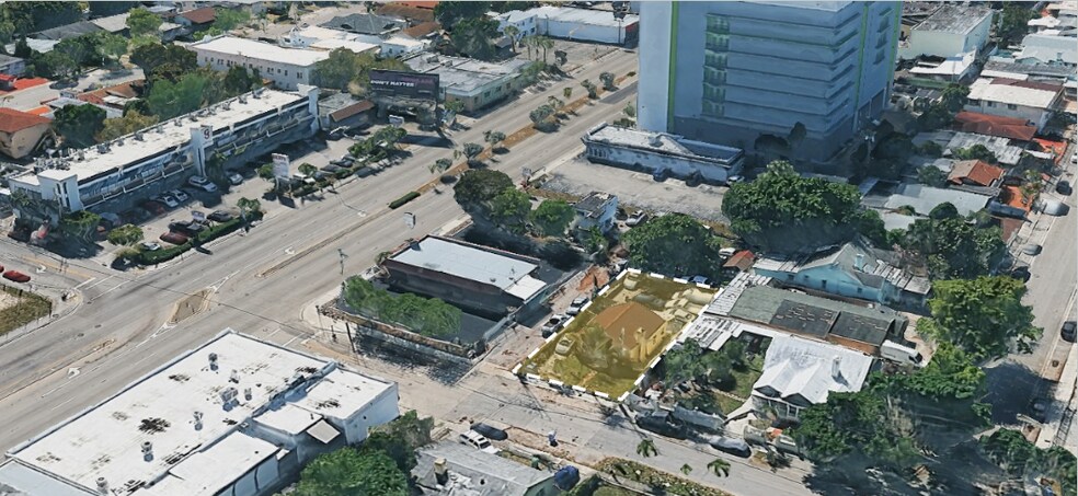 2728 NW 3rd, Miami, FL à vendre - Photo principale – Image 1 sur 10