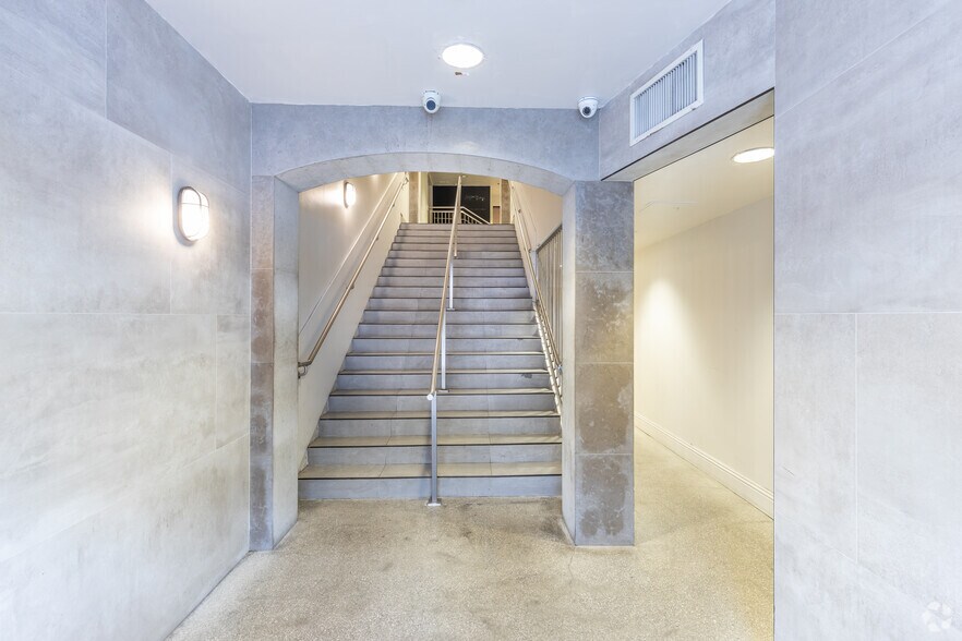 225 Clematis St, West Palm Beach, FL à louer - Hall d’entrée – Image 3 sur 42
