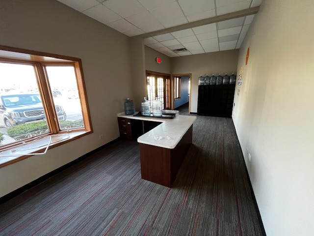 7801 W 159th St, Tinley Park, IL 60477 - Lot 7801-7807 -  - Photo intérieure - Image 1 of 5