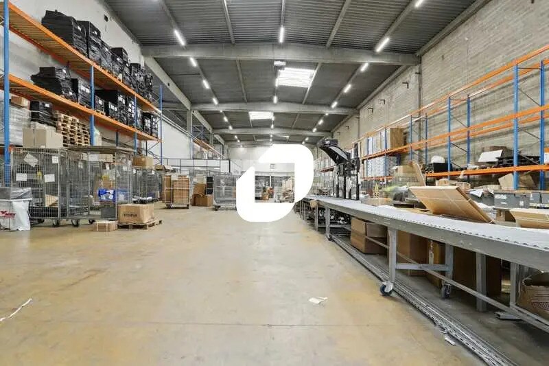 Industriel/Logistique dans Le Blanc-Mesnil à louer - Photo de l’immeuble – Image 2 sur 14