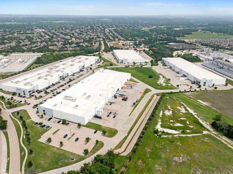 2920 Telecom Pky, Richardson, TX à louer - Photo de l’immeuble – Image 3 sur 3