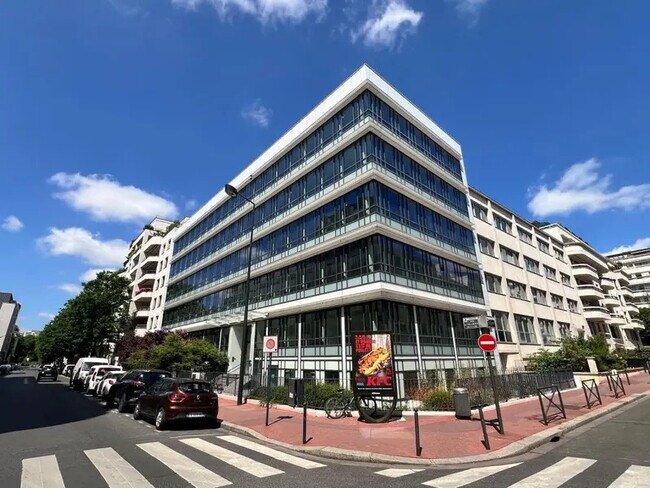 Plus de détails pour 100-102 Rue De Villiers, Levallois-Perret - Bureau à louer