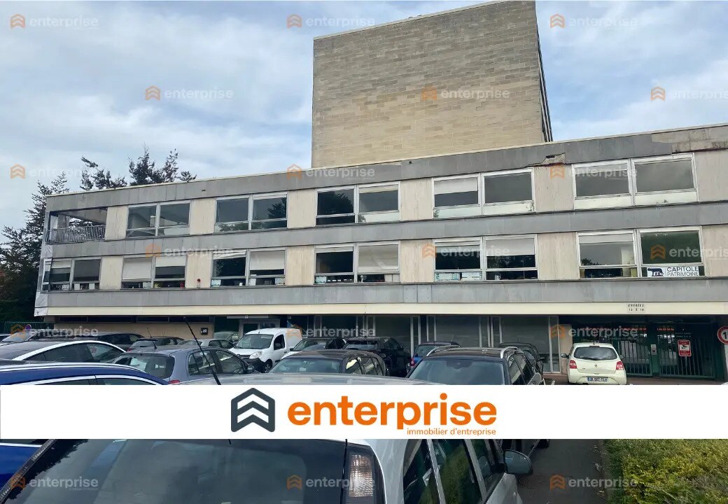 Bureau dans Croix à louer Photo de l’immeuble– Image 1 sur 10