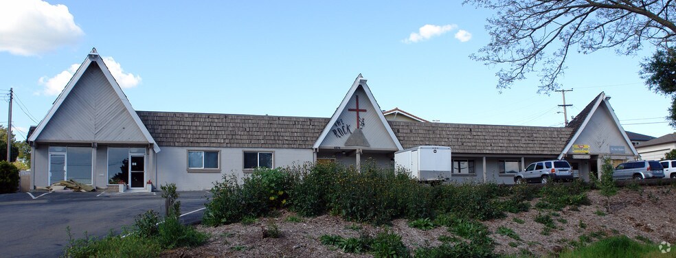 4270-4286 Seven Hills Rd, Castro Valley, CA à louer - Photo de l’immeuble – Image 2 sur 27