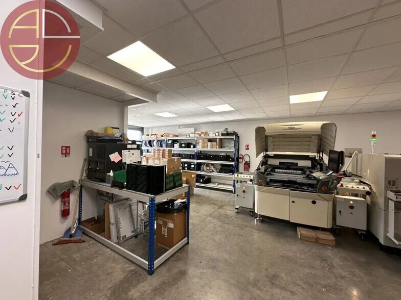 Industriel/Logistique dans Montrabé à louer - Photo intérieure – Image 1 sur 4